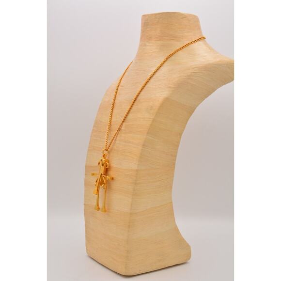 Mustad Vintage Pendant Necklace Chunky Gold Tone Abstract Heavy Signed Bin7B - Picture 8 of 12